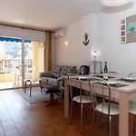 Comfortable And Spacious Apartment In Roses